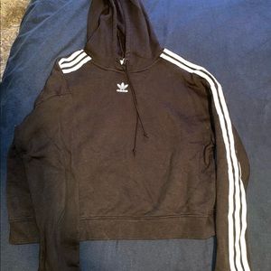 Cropped ADIDAS hoodie